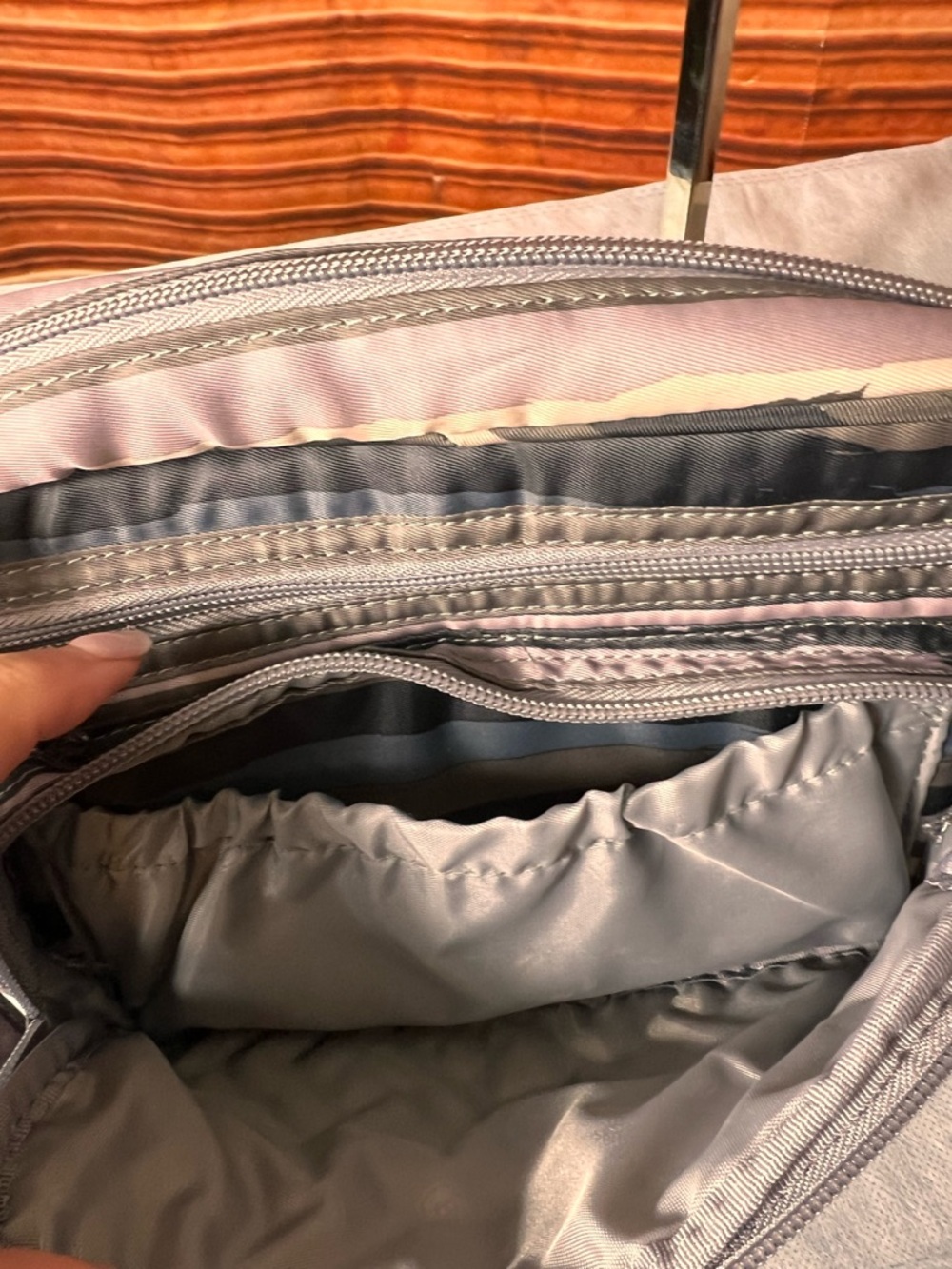 lug Quilted Crossbody Bag in Pink and Gray, excellent condition - Picture 7 of 17